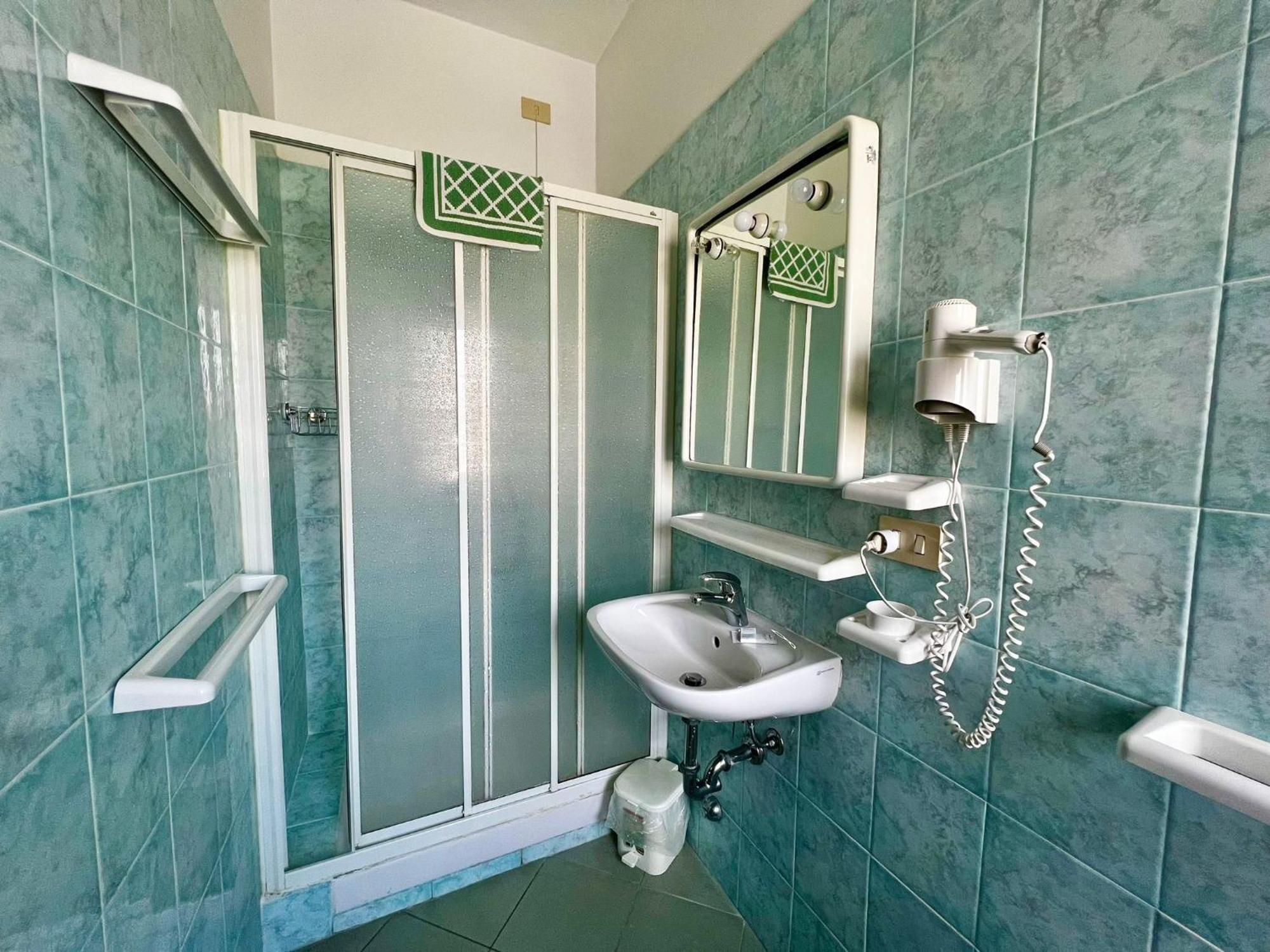 Bed&Breakfast Villa Lorena Форте-деи-Марми Экстерьер фото